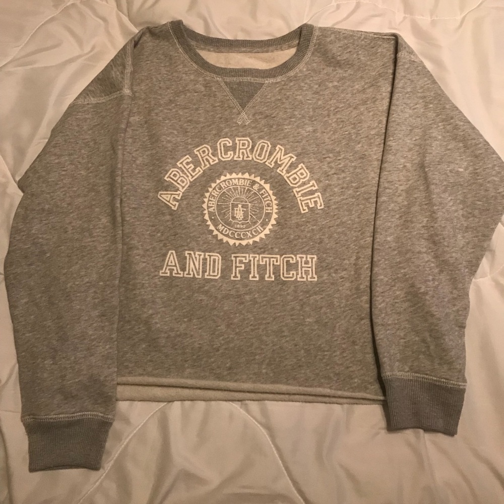 Abercrombie Crew Sweatshirt nwot